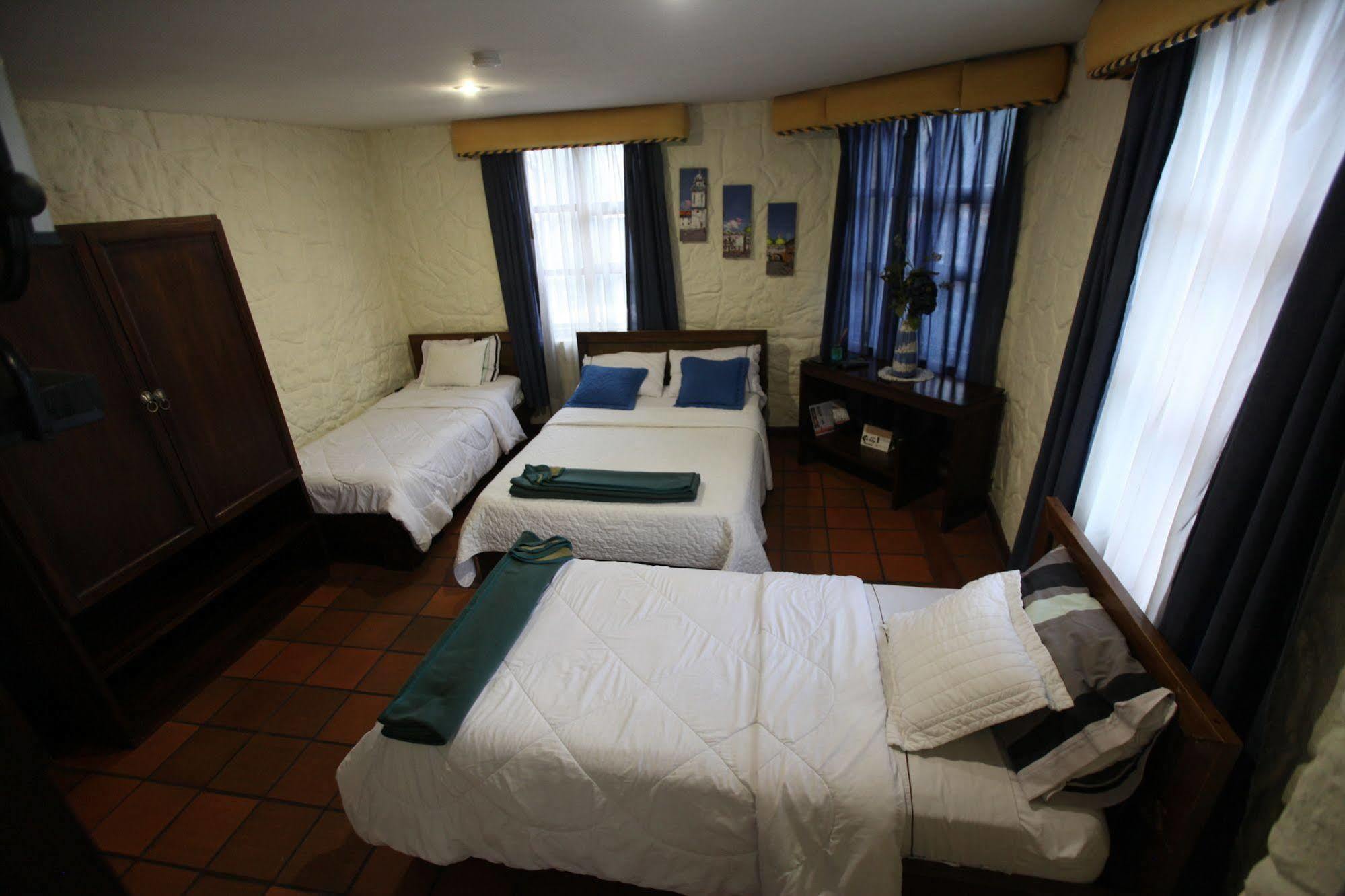 Hotel Quito Antiguo Kültér fotó