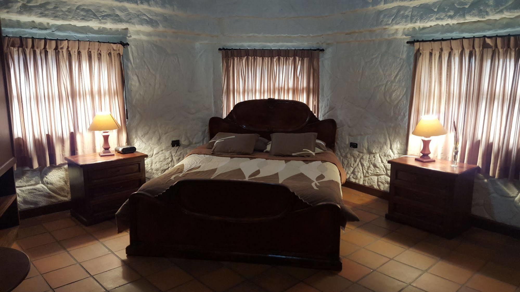 Hotel Quito Antiguo Kültér fotó