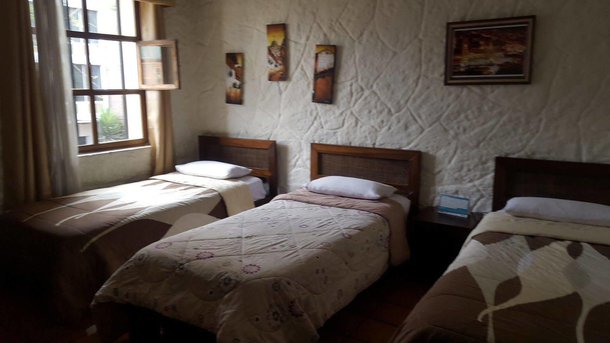 Hotel Quito Antiguo Kültér fotó